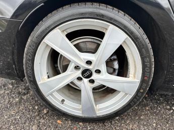 Audi A4 2.0 TDI 30 S line S Tronic Euro 6 (s/s) 4dr