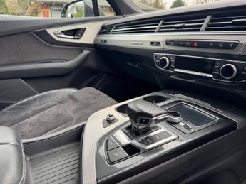 Audi Q7 3.0 TDI V6 S line Tiptronic quattro Euro 6 (s/s) 5dr