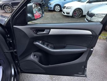 Audi Q5 2.0 TDI S line Plus S Tronic quattro Euro 5 (s/s) 5dr