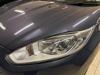 Ford Fiesta 1.0T EcoBoost Zetec Euro 5 (s/s) 3dr