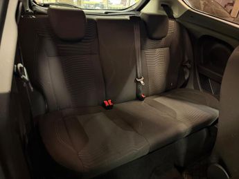 Ford Fiesta 1.0T EcoBoost Zetec Euro 5 (s/s) 3dr