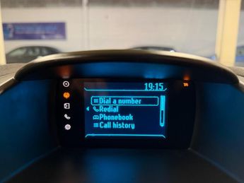 Ford Fiesta 1.0T EcoBoost Zetec Euro 5 (s/s) 3dr