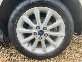 Ford Focus 1.5 TDCi Titanium Powershift Euro 6 (s/s) 5dr