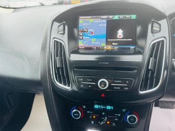 Ford Focus 1.5 TDCi Titanium Powershift Euro 6 (s/s) 5dr