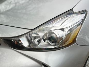 Toyota Prius 1.5 CVT 4dr