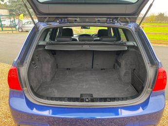 BMW 3 Series 2.0 320i M Sport Touring 5dr Petrol Steptronic Euro 4 (170 ps)