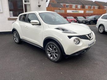 Nissan Juke 1.6 Tekna SUV 5dr Petrol XTRON Euro 6 (117 ps)