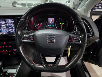 SEAT Leon 2.0 TSI FR DSG Euro 6 (s/s) 5dr