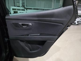 SEAT Leon 2.0 TSI FR DSG Euro 6 (s/s) 5dr