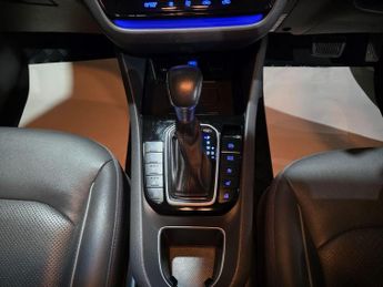 Hyundai IONIQ 1.6 h-GDi 8.9kWh Premium SE DCT Euro 6 (s/s) 5dr