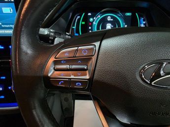 Hyundai IONIQ 1.6 h-GDi 8.9kWh Premium SE DCT Euro 6 (s/s) 5dr