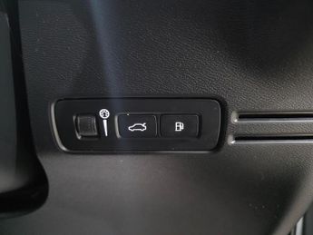 Volvo XC40 1.5h T4 Recharge 10.7kWh Inscription Auto Euro 6 (s/s) 5dr