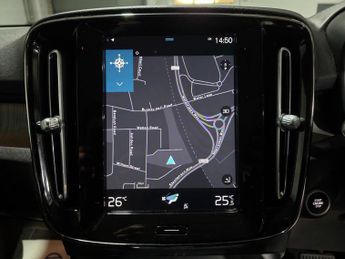 Volvo XC40 1.5h T4 Recharge 10.7kWh Inscription Auto Euro 6 (s/s) 5dr