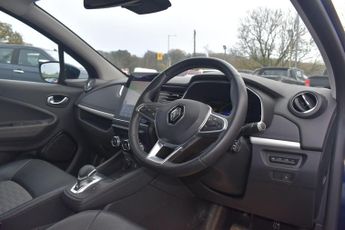 Renault Zoe R135 EV50 52kWh Riviera Auto 5dr (Rapid Charge)