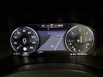 Volvo XC40 2.0 D4 R-Design Pro Auto AWD Euro 6 (s/s) 5dr