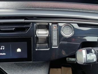 Peugeot 3008 1.2 HYBRID GT SUV 5dr Petrol Hybrid e-DSC6 Euro 6 (s/s) (136 ps)