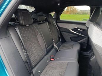 Peugeot 3008 1.2 HYBRID GT SUV 5dr Petrol Hybrid e-DSC6 Euro 6 (s/s) (136 ps)