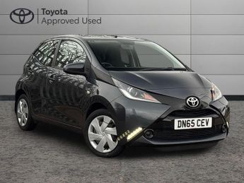 Toyota AYGO 1.0 VVT-i x-play Hatchback 5dr Petrol Manual Euro 5 Euro 5 (68 p