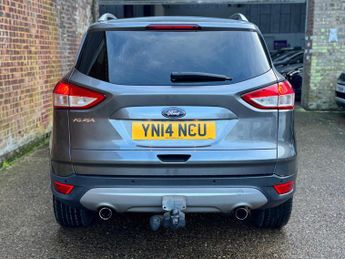 Ford Kuga 2.0 TDCi Titanium Powershift AWD Euro 5 5dr