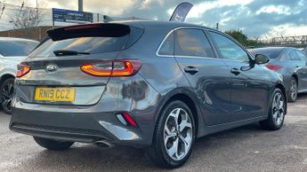Kia Ceed 1.4 T-GDi 3 DCT Euro 6 (s/s) 5dr