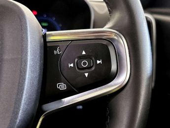 Volvo XC40 Recharge 69kWh Core Auto 5dr