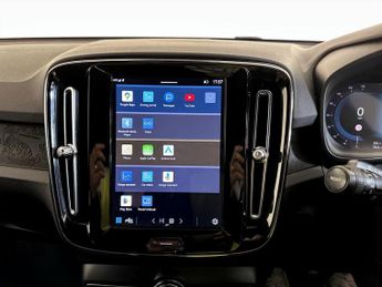 Volvo XC40 Recharge 69kWh Core Auto 5dr