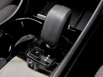 Volvo XC40 Recharge 69kWh Core Auto 5dr