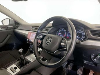 Skoda Superb 2.0 TDI SE Euro 6 (s/s) 5dr