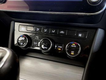 Skoda Superb 2.0 TDI SE Euro 6 (s/s) 5dr