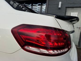MERCEDES-BENZ E-CLASS 2.1 E220 BlueTEC AMG Night Edition (Premium Plus) Saloon 4dr Die