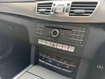 MERCEDES-BENZ E-CLASS 2.1 E220 BlueTEC AMG Night Edition (Premium Plus) Saloon 4dr Die