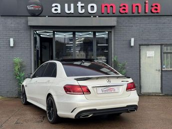 MERCEDES-BENZ E-CLASS 2.1 E220 BlueTEC AMG Night Edition (Premium Plus) Saloon 4dr Die