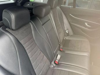 MERCEDES-BENZ E-CLASS 2.0 E220d AMG Line (Premium) Estate 5dr Diesel G-Tronic+ Euro 6 