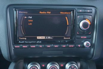 Audi TT 2.0 TFSI Sport S Tronic quattro Euro 5 (s/s) 3dr