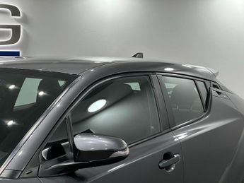 Toyota C-HR 1.8 VVT-h Icon CVT Euro 6 (s/s) 5dr