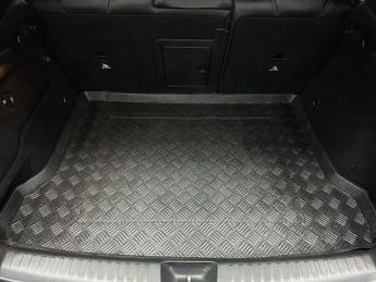 Mercedes-Benz GLA 2.1 GLA220d AMG Line (Premium Plus) 7G-DCT 4MATIC Euro 6 (s/s) 5