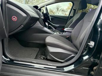 Ford Focus 1.6 Titanium Powershift Euro 5 5dr