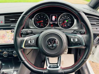 Volkswagen Golf 2.0 TSI BlueMotion Tech GTI DSG (s/s)5dr