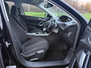 Peugeot 308 1.2 PureTech Allure EAT Euro 6 (s/s) 5dr