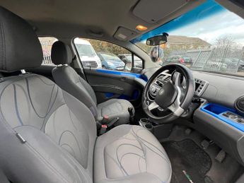 Chevrolet Spark 1.2i LT Hatchback 5dr Petrol Manual Euro 5 (81 ps)