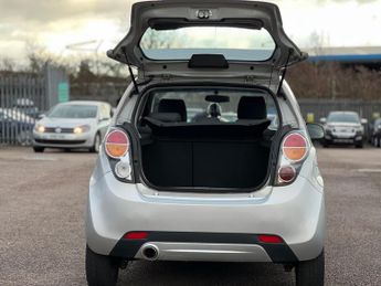 Chevrolet Spark 1.2i LT Hatchback 5dr Petrol Manual Euro 5 (81 ps)