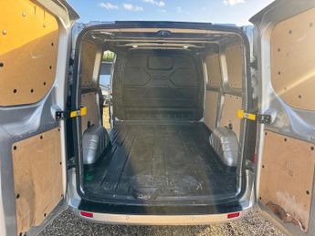 Ford Transit Custom 1.0 340 EcoBoost 13.6kWh Limited Panel Van 5dr Petrol Plug-in Hy