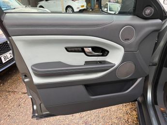 Land Rover Range Rover Evoque 2.0 TD4 HSE Dynamic SUV 5dr Diesel Auto 4WD Euro 6 (s/s) (180 ps