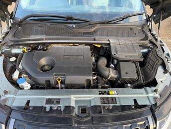 Land Rover Range Rover Evoque 2.0 TD4 HSE Dynamic SUV 5dr Diesel Auto 4WD Euro 6 (s/s) (180 ps