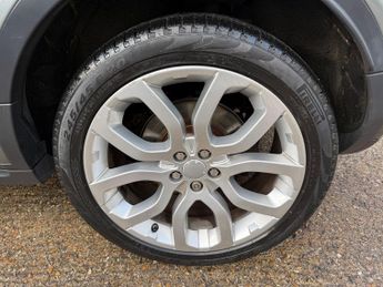 Land Rover Range Rover Evoque 2.0 TD4 HSE Dynamic SUV 5dr Diesel Auto 4WD Euro 6 (s/s) (180 ps