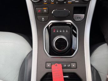 Land Rover Range Rover Evoque 2.0 TD4 HSE Dynamic SUV 5dr Diesel Auto 4WD Euro 6 (s/s) (180 ps