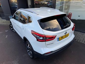 Nissan Qashqai 1.2 DIG-T Tekna XTRON Euro 6 (s/s) 5dr