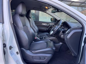 Nissan Qashqai 1.2 DIG-T Tekna XTRON Euro 6 (s/s) 5dr