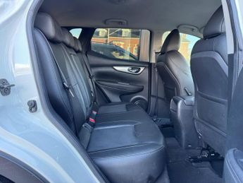 Nissan Qashqai 1.2 DIG-T Tekna XTRON Euro 6 (s/s) 5dr