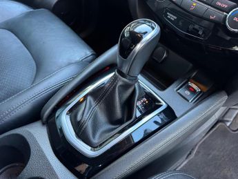 Nissan Qashqai 1.2 DIG-T Tekna XTRON Euro 6 (s/s) 5dr